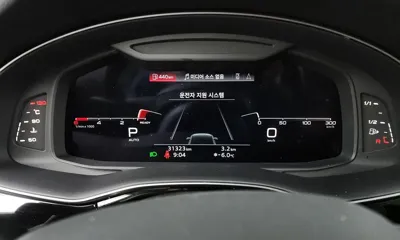 Audi Q7 2021, 31323 км, за 32309.21 USD - фото 8