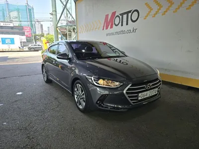 Hyundai Avante · 2018 год