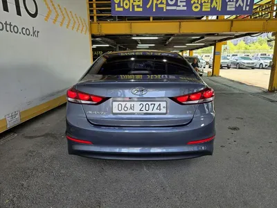 Hyundai Avante 2018, 69433 км, за 7670.8 USD - фото 6