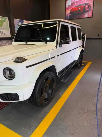 Mercedes-Benz G-Class 2025, 20000 км, за 130233.72 USD