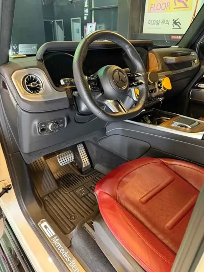 Mercedes-Benz G-Class 2025, 20000 км, за 130233.72 USD - фото 6