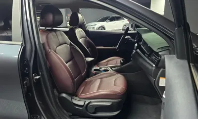 Kia Niro 2020, 94349 км, за 12312.71 USD - фото 10