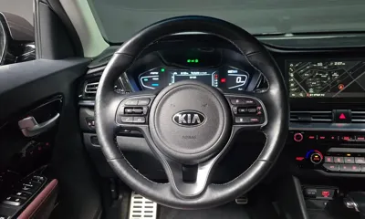 Kia Niro 2020, 94349 км, за 12312.71 USD - фото 13