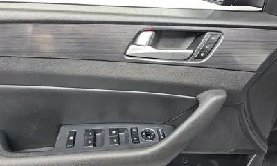 Hyundai Sonata 2018, 105082 км, за 10927.14 USD - фото 13