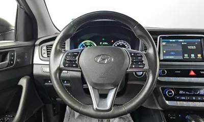 Hyundai Sonata 2018, 105082 км, за 10927.14 USD - фото 16