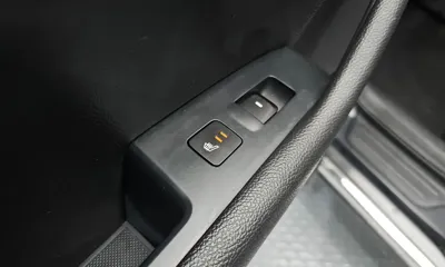 Hyundai Sonata 2018, 105082 км, за 10927.14 USD - фото 20