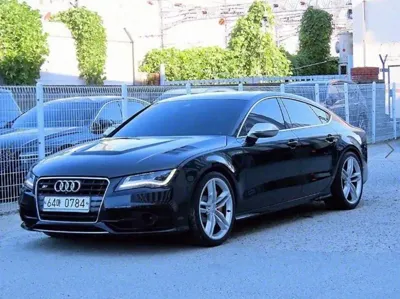 Audi S7 2013, 124495 км, за 12547.07 USD