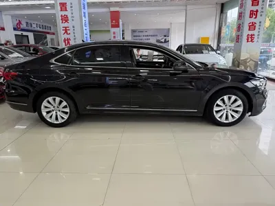Volkswagen Passat 2019, 92000 км, за 10270.55 USD