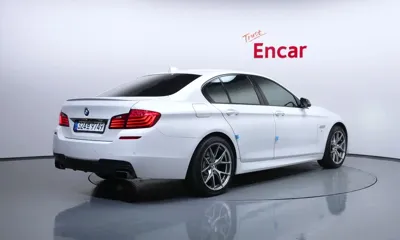 BMW 5-Series 2016, 117636 км, за 12406.46 USD