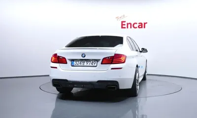 BMW 5-Series 2016, 117636 км, за 12406.46 USD