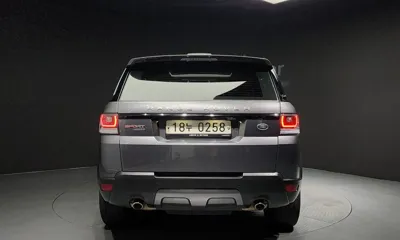 Land Rover Range Rover Sport 2016, 130066 км, за 14469.77 USD