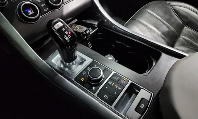 Land Rover Range Rover Sport 2016, 130066 км, за 14469.77 USD - фото 9