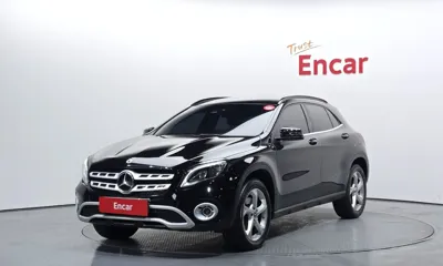 Mercedes-Benz GLA-Class · 2018 год