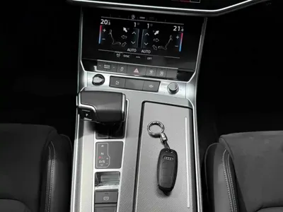 Audi A7L 2024, 44300 км, за 36800.35 USD - фото 17