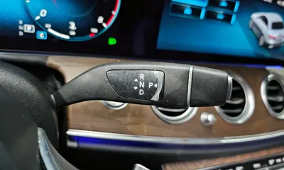 Mercedes-Benz E-Class 2022, 80076 км, за 24878.56 USD - фото 9