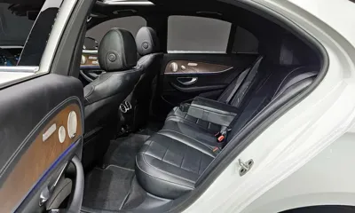 Mercedes-Benz E-Class 2022, 80076 км, за 24878.56 USD - фото 12