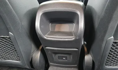 Mercedes-Benz A-Class 2021, 25993 км, за 16865.27 USD - фото 29