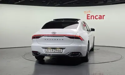Hyundai Grandeur 2022, 78501 км, за 16393.46 USD