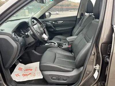 Nissan X-Trail 2019, 83000 км, за 10241.51 USD