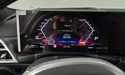 BMW 3-Series 2025, 7133 км, за 56490.91 USD - фото 8