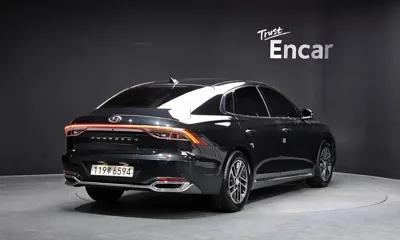 Hyundai Grandeur 2020, 73333 км, за 12312.71 USD