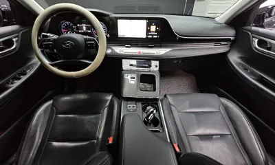 Hyundai Grandeur 2020, 73333 км, за 12312.71 USD - фото 7