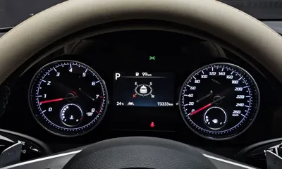 Hyundai Grandeur 2020, 73333 км, за 12312.71 USD - фото 8
