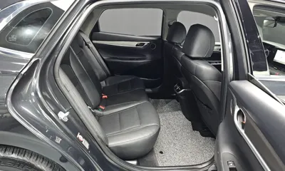 Hyundai Grandeur 2020, 73333 км, за 12312.71 USD - фото 11