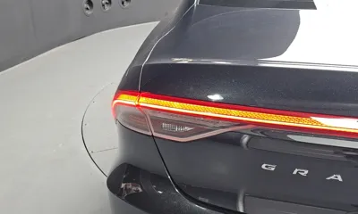 Hyundai Grandeur 2020, 73333 км, за 12312.71 USD - фото 23