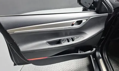Hyundai Grandeur 2020, 73333 км, за 12312.71 USD - фото 24