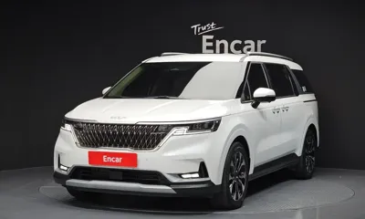 Kia Canival · 2023 год