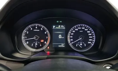 Hyundai Grandeur 2019, 141515 км, за 11192.04 USD - фото 8