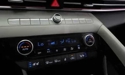 Hyundai Avante 2023, 53459 км, за 15025.6 USD - фото 18