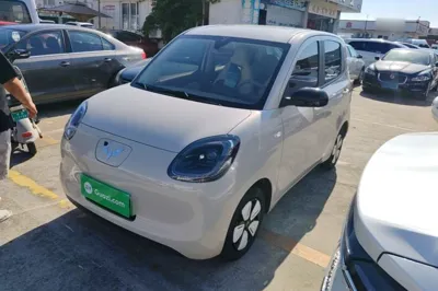 Wuling Hongguang MINIEV · 2025 год