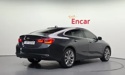 ChevroletGMDaewoo Malibu 2017, 129298 км, за 4358.58 USD