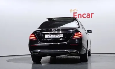 Mercedes-Benz E-Class 2020, 106644 км, за 18830.52 USD