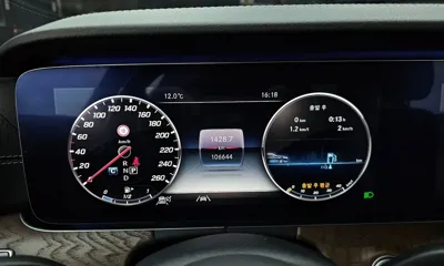 Mercedes-Benz E-Class 2020, 106644 км, за 18839.25 USD - фото 8