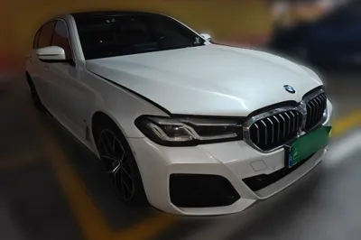 BMW 5 Series 2021, 120700 км, за 31058 USD