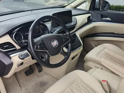 Buick GL8 2023, 32400 км, за 21838.75 USD