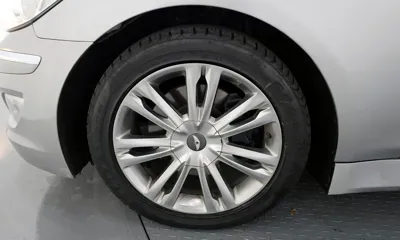 Hyundai Genesis 2012, 184289 км, за 2444.66 USD