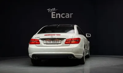 Mercedes-Benz E-Class 2011, 108658 км, за 5946.48 USD