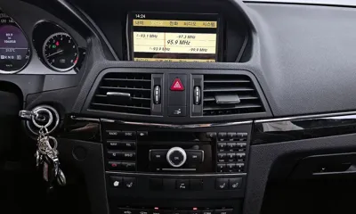 Mercedes-Benz E-Class 2011, 108658 км, за 5907.84 USD - фото 14
