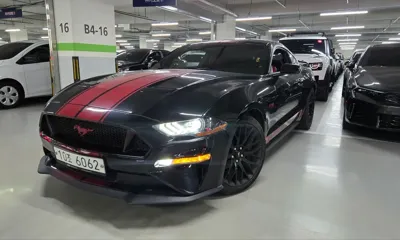 Ford Mustang 2019, 51237 км, за 27627.89 USD