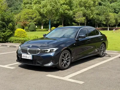 BMW 3 Series 2023, 24700 км, за 29939.75 USD