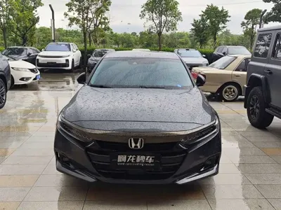 Honda Accord 2022, 25800 км, за 16009.11 USD