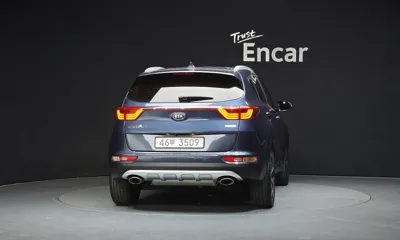 Kia Sportage 2017, 66821 км, за 8775.92 USD