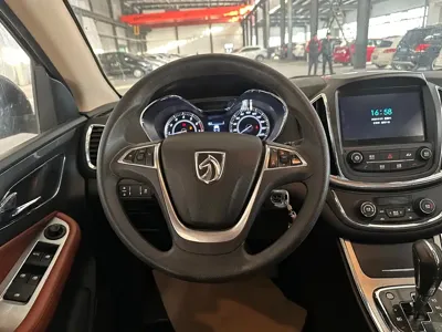 Baojun 560 2017, 54000 км, за 2921.67 USD - фото 12