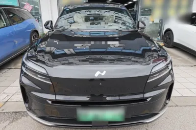 ONVO Luxeed L90 2025, 27500 км, за 25129 USD
