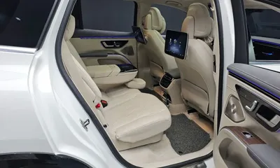 Mercedes-Benz EQS 2023, 46706 км, за 61087.73 USD - фото 12