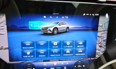 Mercedes-Benz EQS 2023, 46706 км, за 61087.73 USD - фото 18